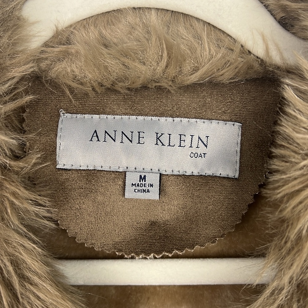 Anne Klein vintage faux fur lined faux suede penny lane style coat size medium - Picture 4 of 12